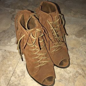 Boots heels